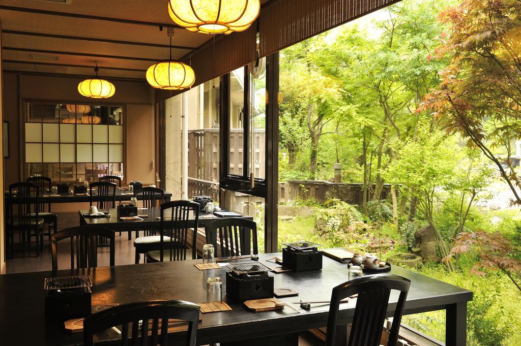 Hakkei Hotel Maniwa Exterior foto
