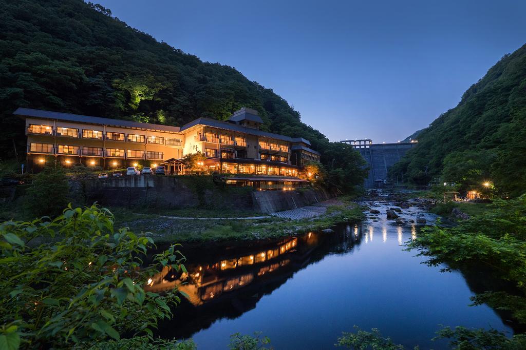 Hakkei Hotel Maniwa Exterior foto